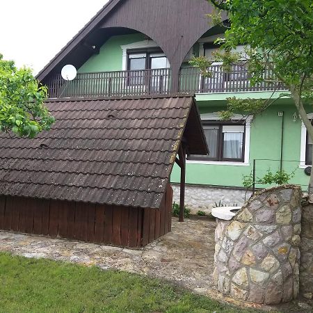 Tavasz Nyaralo Villa Poroszló Eksteriør bilde